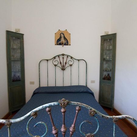 La Locanda Del Barbablu Stromboli Bagian luar foto
