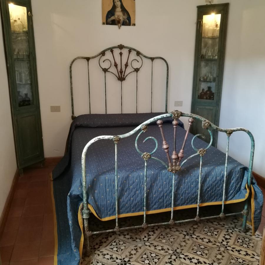 La Locanda Del Barbablu Stromboli Bagian luar foto