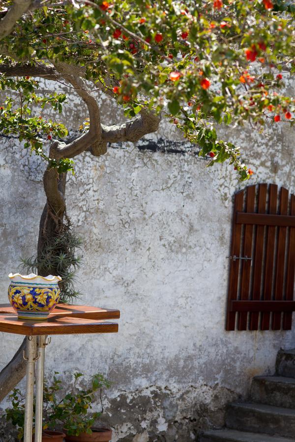 La Locanda Del Barbablu Stromboli Bagian luar foto